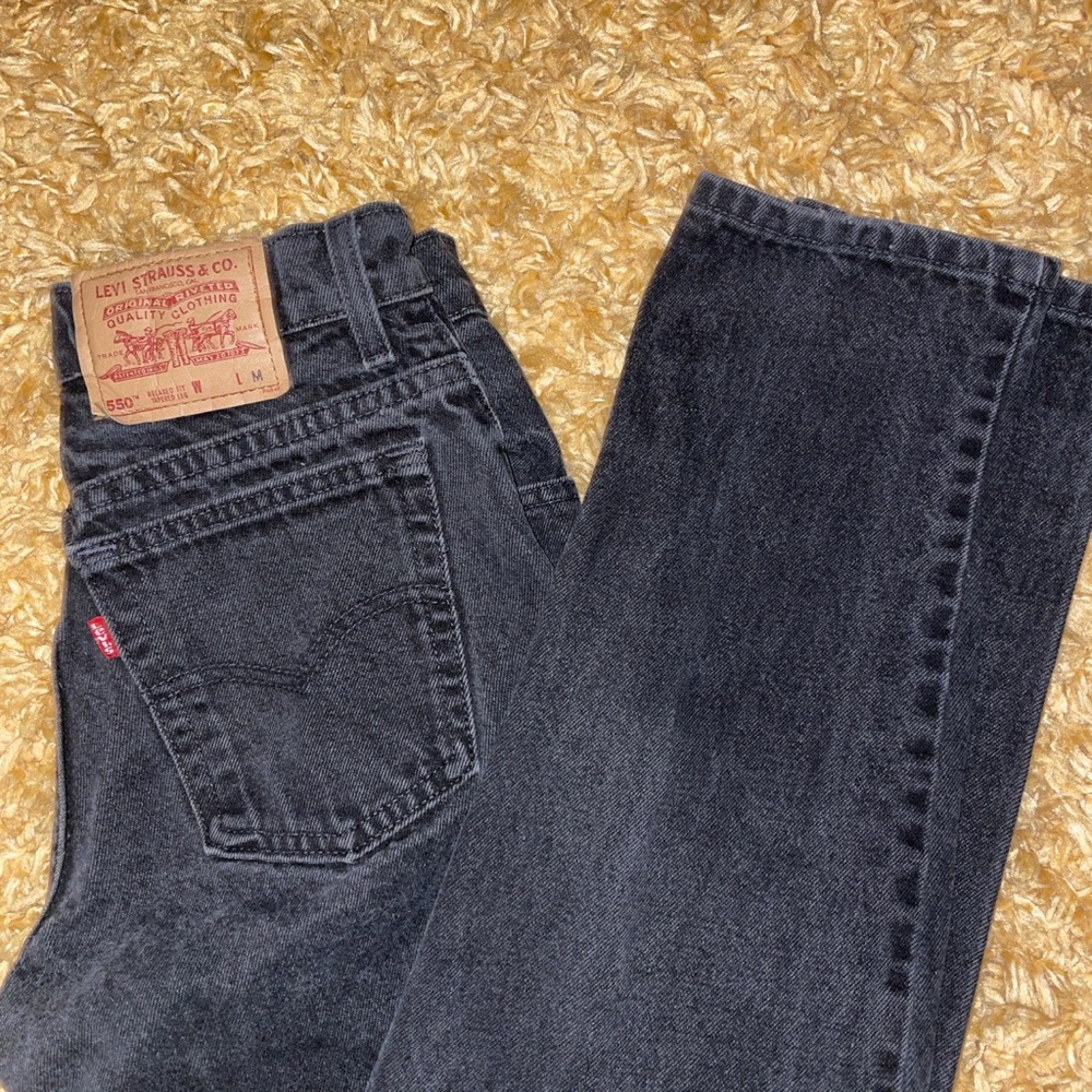 dark wash levj jeans SIZE 7